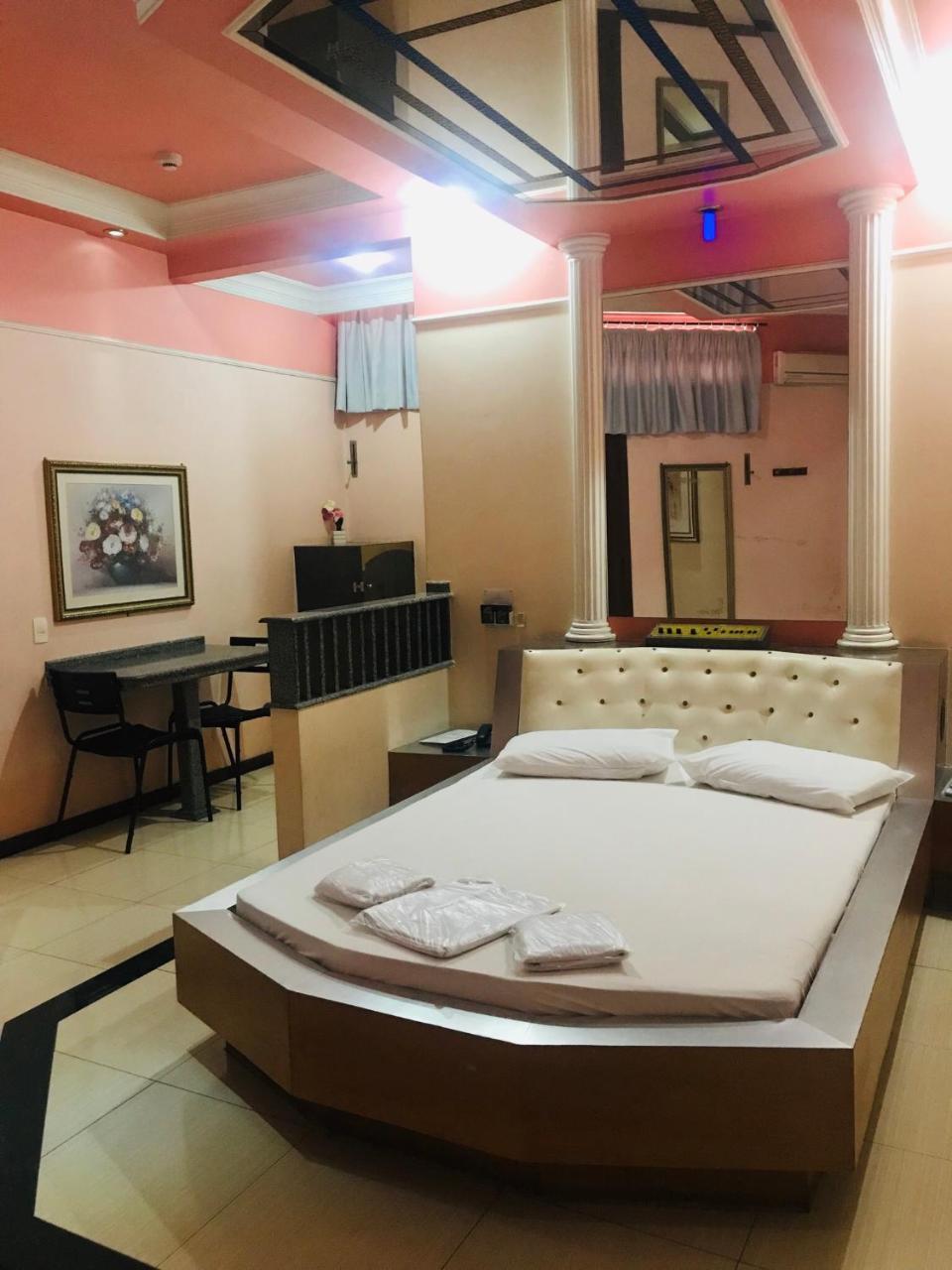 Euro Motel (Adults Only) カンピーナス エクステリア 写真